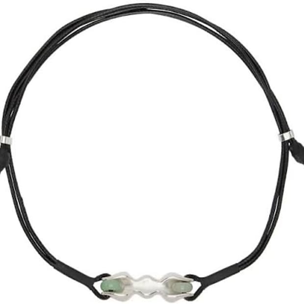 hyein seo choker