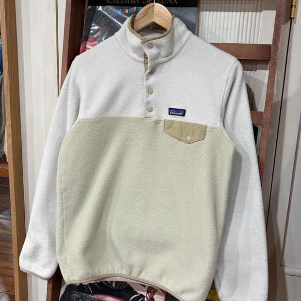 J4 파타고니아 신칠라 스냅T 플리스 S