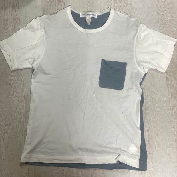 꼼데가르송 셔츠 배색 반팔티