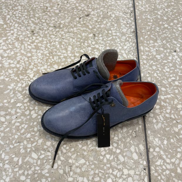 Vintage blue casual leather shoes