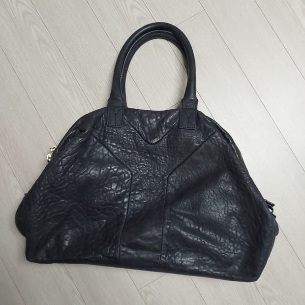 정품 YSL생로랑 이지백