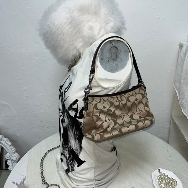 Coach 미니 숄더백