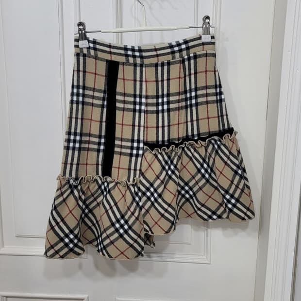 체크언발스커트