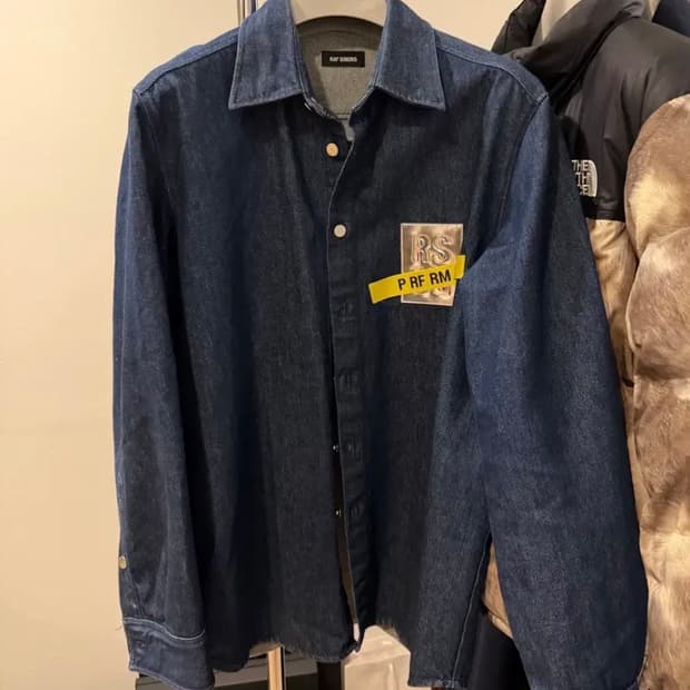[세계 패션 선두주자] 19ss Raf simons Denim shirt