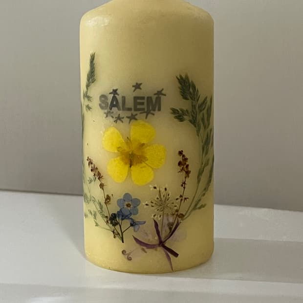 Salem 머천다이즈 캔들 