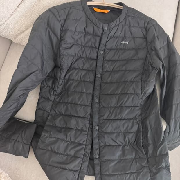 루이까스텔 여성 경량 패딩 블랙 90