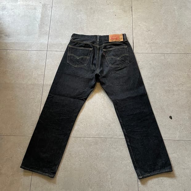 리바이스501 블랙 데님 팬츠