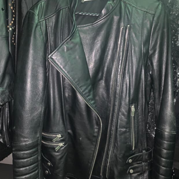 No id vintage leather jacket