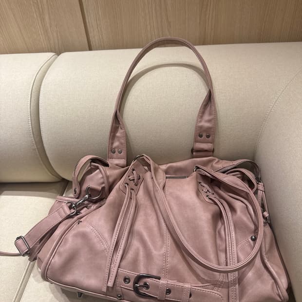 팬시클럽 벨티드 워싱 숄더백 베이비 핑크