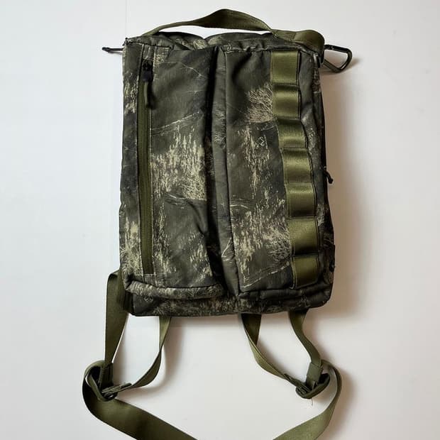 나이키 유틸리티 카모플라쥬 프로필 백팩 Q1341