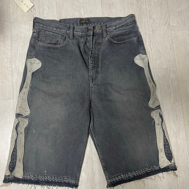 캐피탈 본 데님쇼츠 34