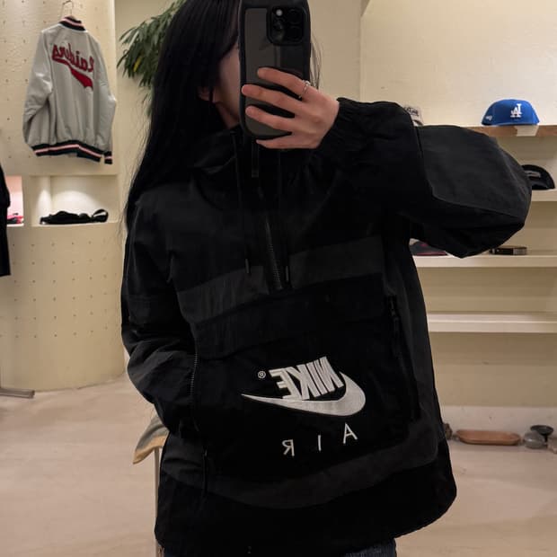 나이키 에어 빅로고 배색 아노락 U83