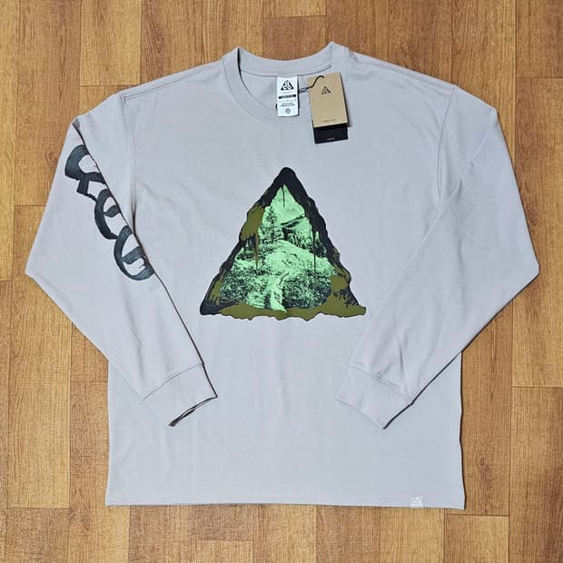 나이키 ACG 야광 프린팅 롱슬리브 컬리지 그레이