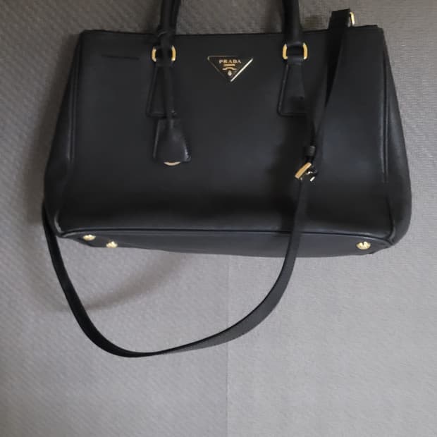 프라다 사피아노 크로스백