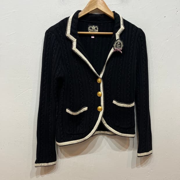 메조피아노 금장 케이블 가디건 