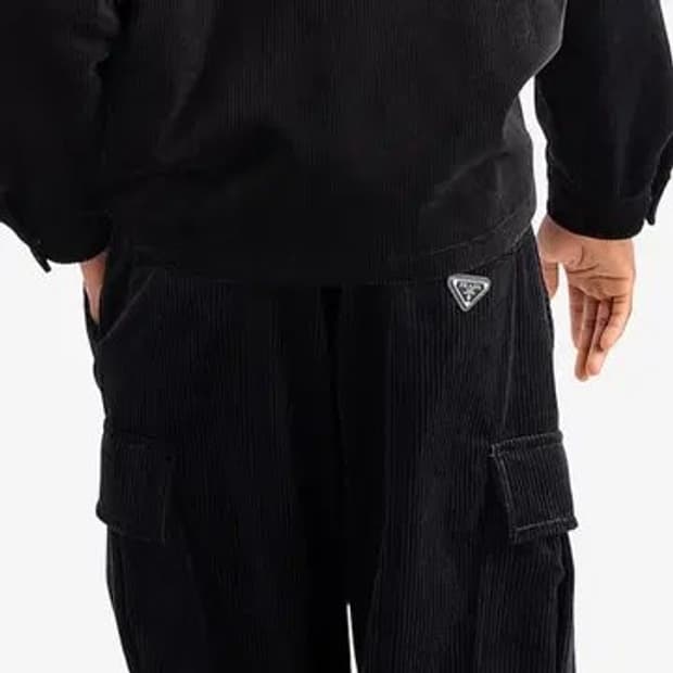 프라다 삼각로고 코듀로이 팬츠 카고 포켓츠 블랙