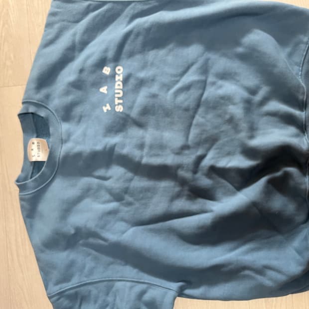 아이앱스튜디오 기모맨투맨 스카이블루 L