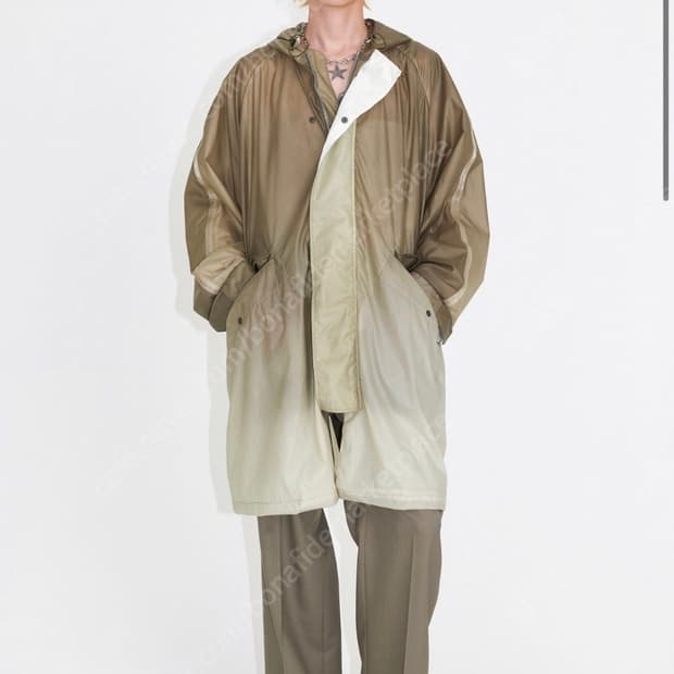 아워레가시 클록 러버 필름 올리브 파카 (50)