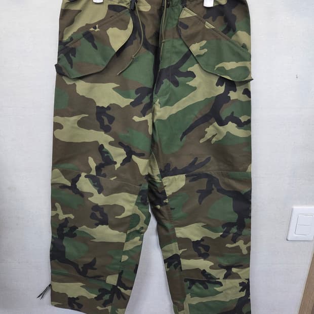 밀리터리 고어텍스 카모팬츠 s short
