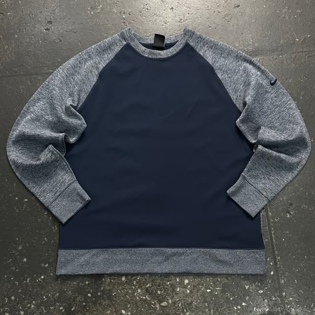 105 나이키 드라이핏 기능성 맨투맨