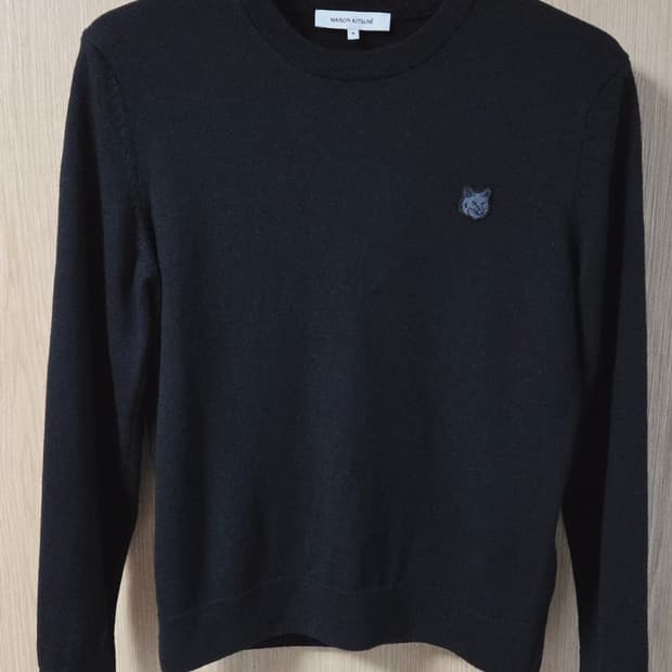 (착샷) 메종키츠네 로고 니트 블랙 23fw