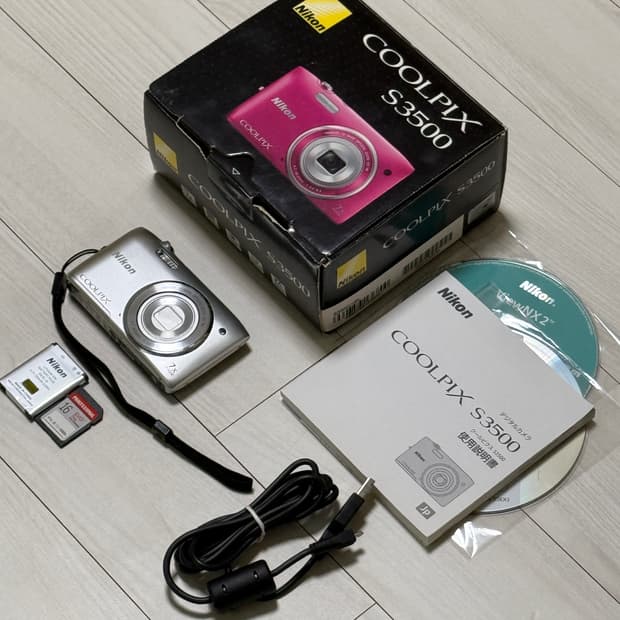 니콘 쿨픽스 s3500 빈티지 디카 디지털카메라 실버
