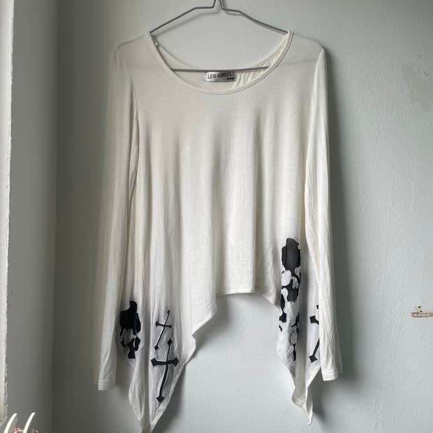 Leo-Angel Skull open long-slee