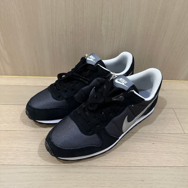 나이키 러닝화 스니커즈 265