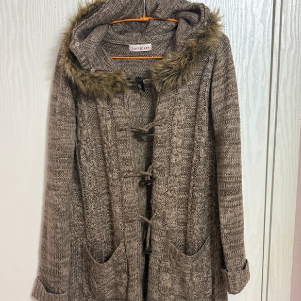 오네갸루 라떼갸루 퍼 롱가디건 