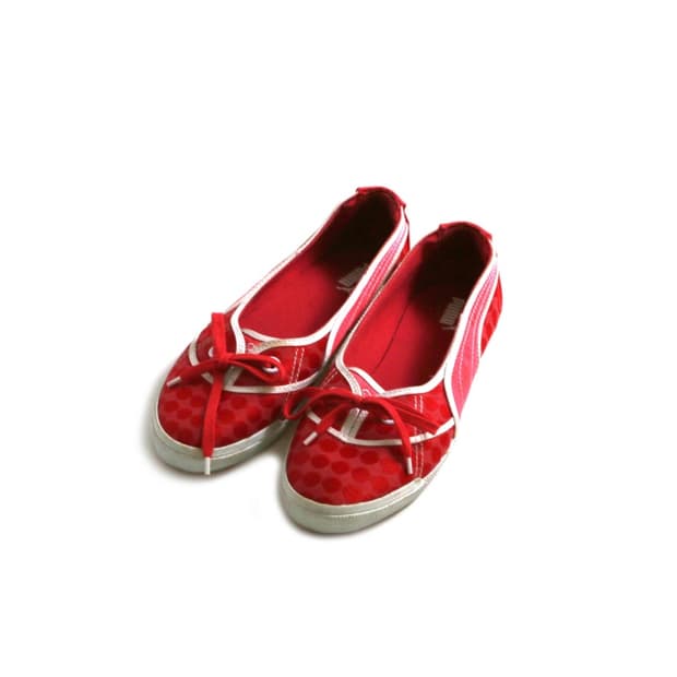 푸마 레드 도트  플랫슈즈