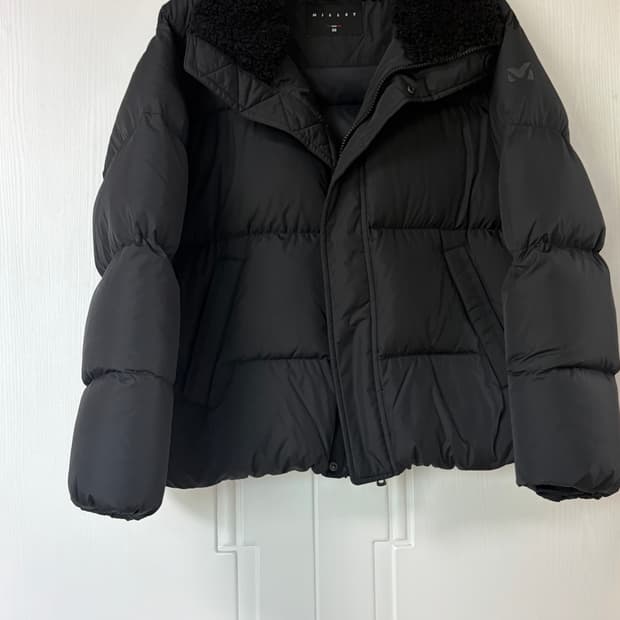 밀레 블랙 패딩 95