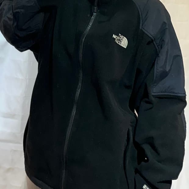 노스페이스 윈드스토퍼 블랙 후리스