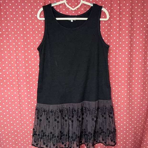 [soulberry] 자수 레이스 배색 나시 원피스