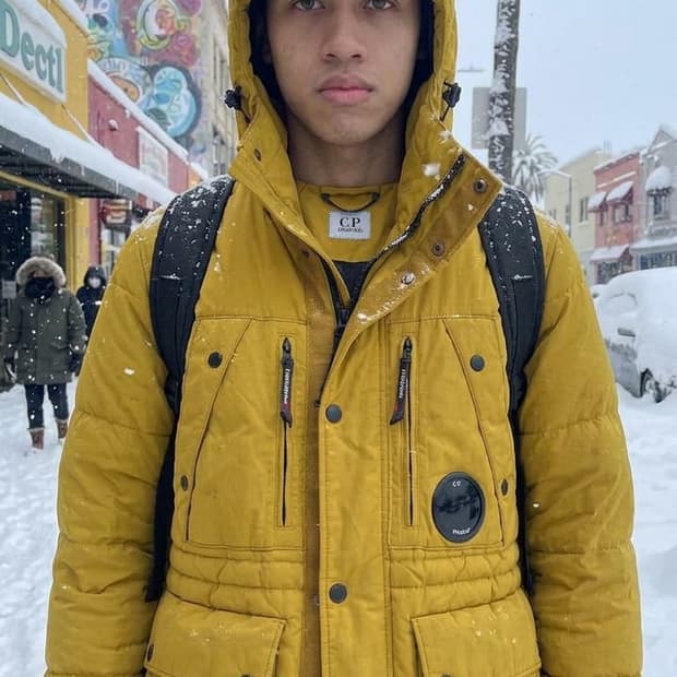 [정품] CP 컴퍼니 고글 후드 다운 자켓 (100사이즈)