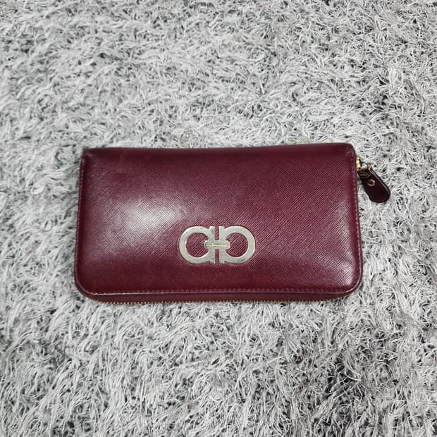 페라가모 장지갑