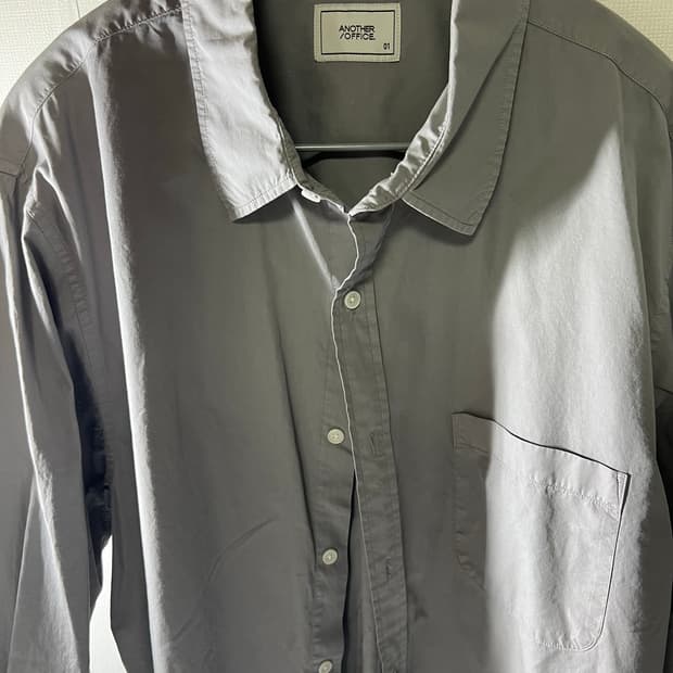 어나더오피스 볼드가먼츠 셔츠  콘크리트