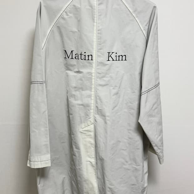 마뗑킴 21fw 코팅 바람막이