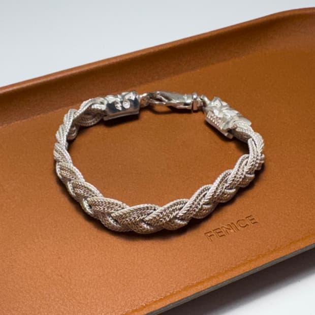 엠마누엘레 비꼬끼 아이스 플랫 브레디드 브레슬릿 팔찌