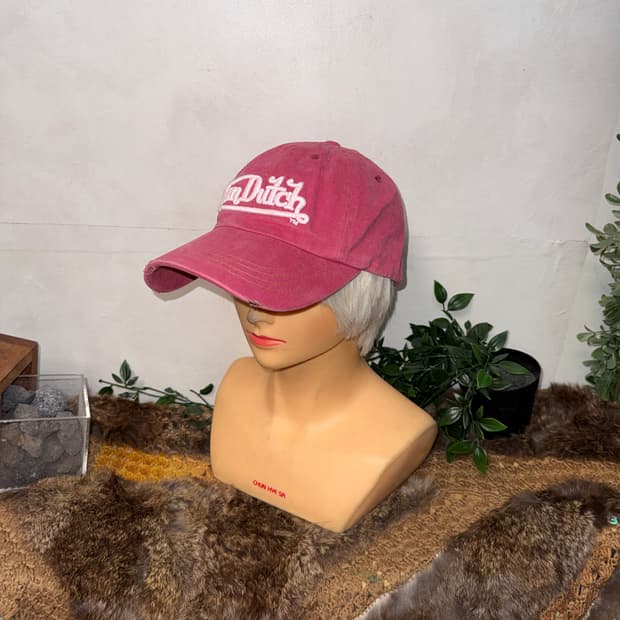 Von Dutch cherry pink logo ball cap