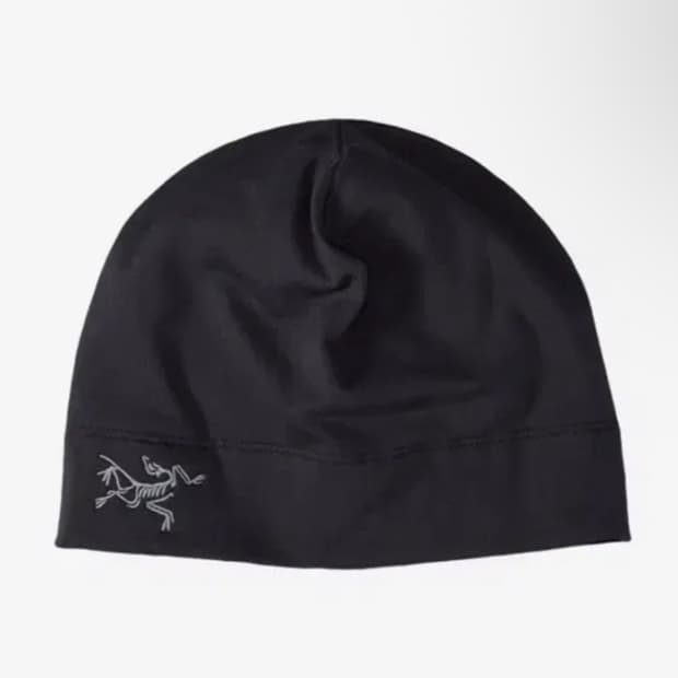 아크테릭스 로 토크 블랙 비니 S-M