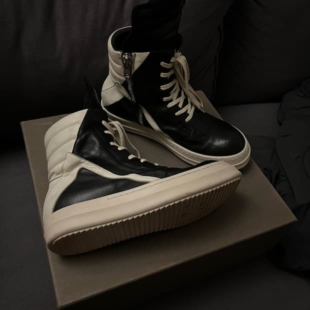 Rick Owen’s 지오비스켓 밀크 블랙 41