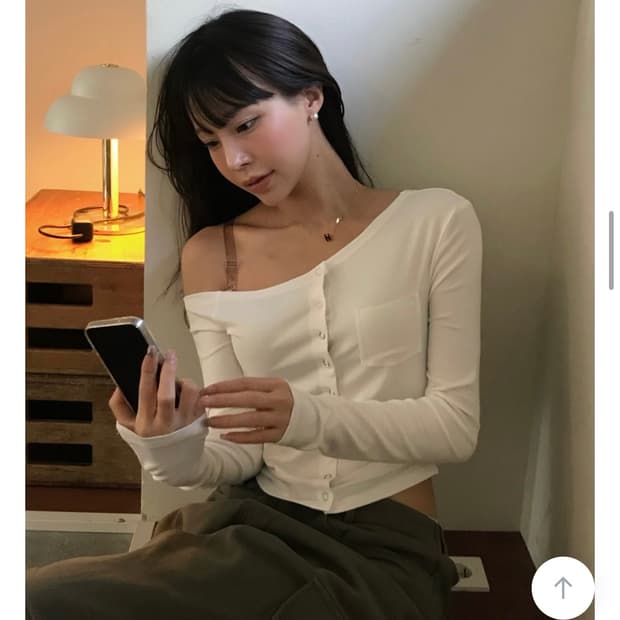 클라우드이모션 셔링 원오프 티셔츠