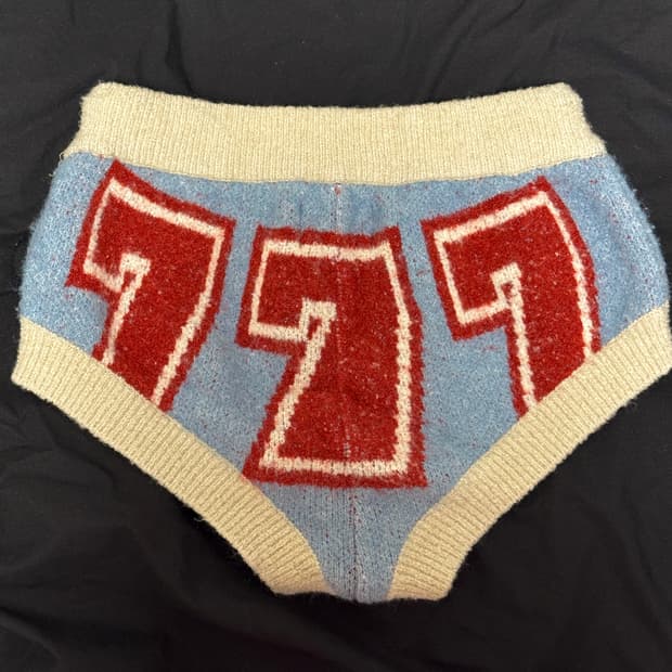스컬프터 마이크로 니트숏팬츠 777