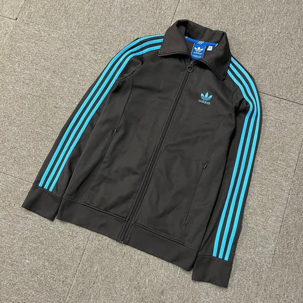 아디다스 브라운 민트 져지