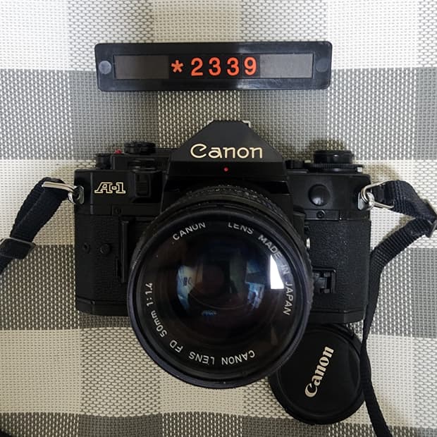 캐논 A-1 필름카메라 블랙바디 1.4렌즈
