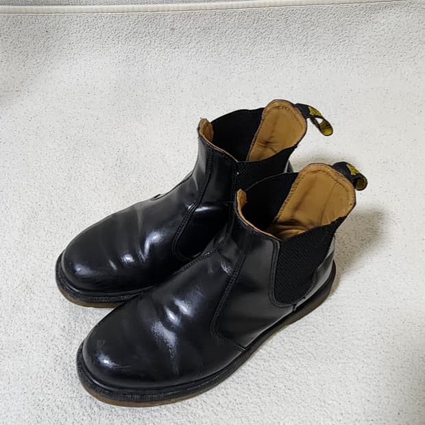 닥터마틴 2976 첼시부츠