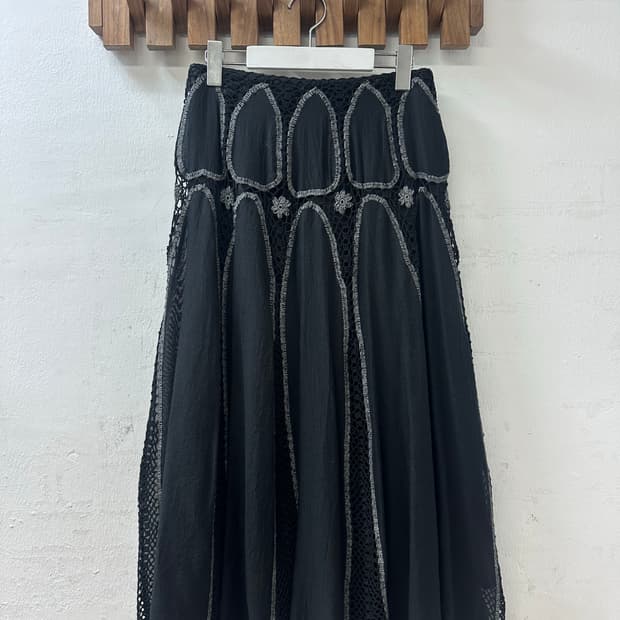일본빈티지 코튼 실크 혼방 그런지 레이스 패치워크 블랙 스커트