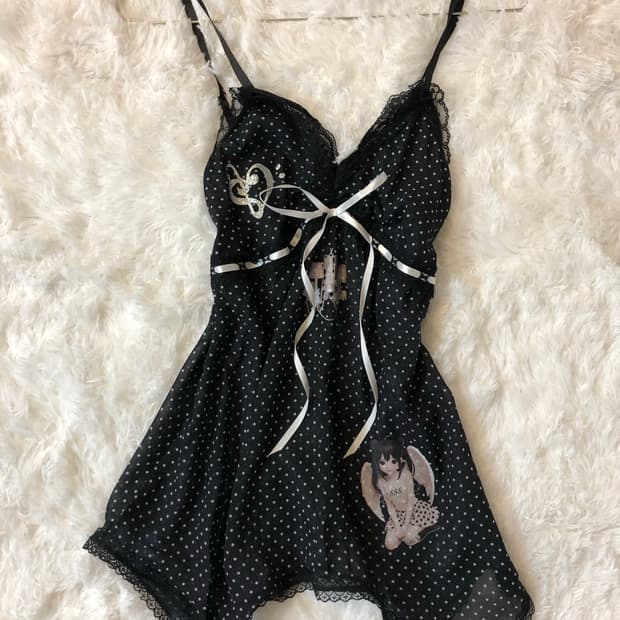 +888 dot sleeveless