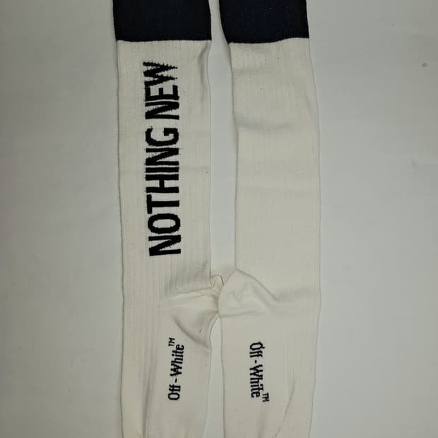 OFF-WHITE 양말 프리
