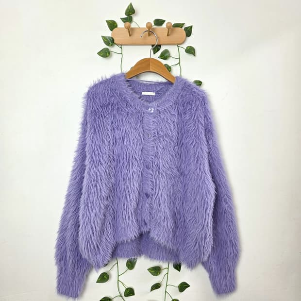 보랏빛 퍼 가디건